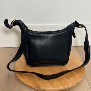 Vintage‎ Coach 9950 Janice Black Leather Classic Shoulder Bag Crossbody Purse